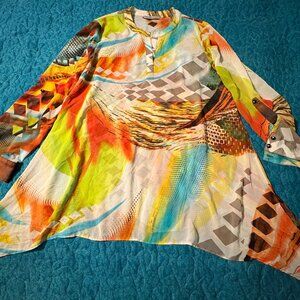 Mesmerize Asymmetrical Boho Print Top 1/4 button up Size L